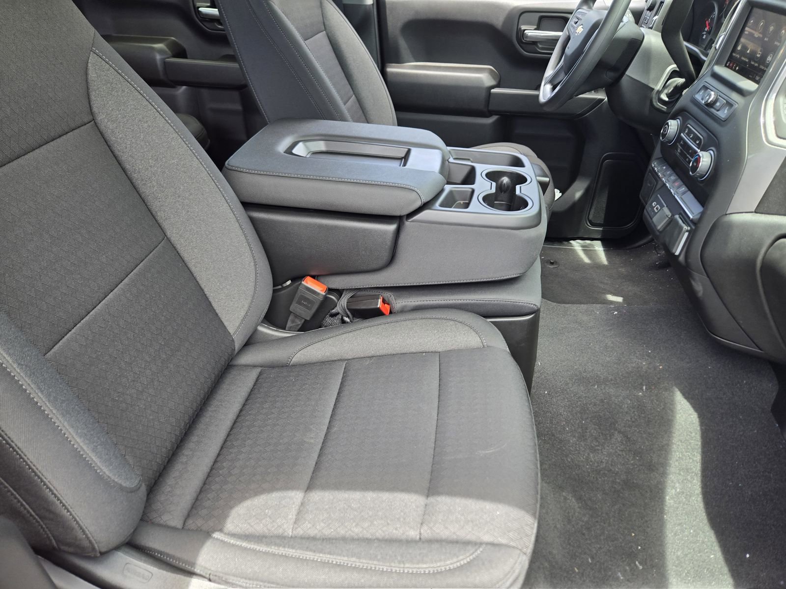 New 2025 Chevrolet Silverado 1500 Custom w/ LPO, Dark Essentials Package image 15