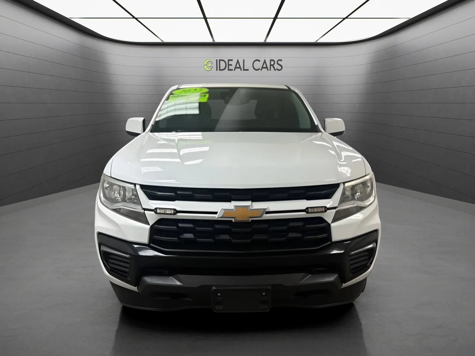 Used 2022 Chevrolet Colorado LT w/ Fleet Safety Package AWD/4WD image 2