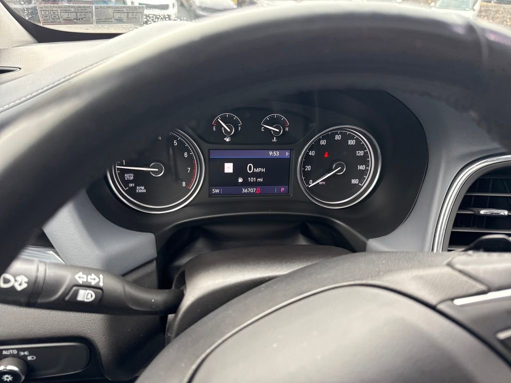 Used 2021 Buick Enclave Premium w/ Sun and Sites Package image 16