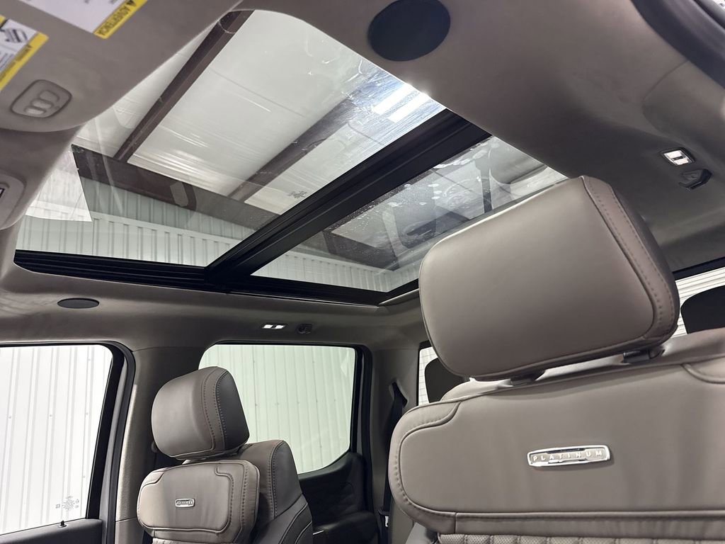 Used 2026 Ford F450 Platinum image 19