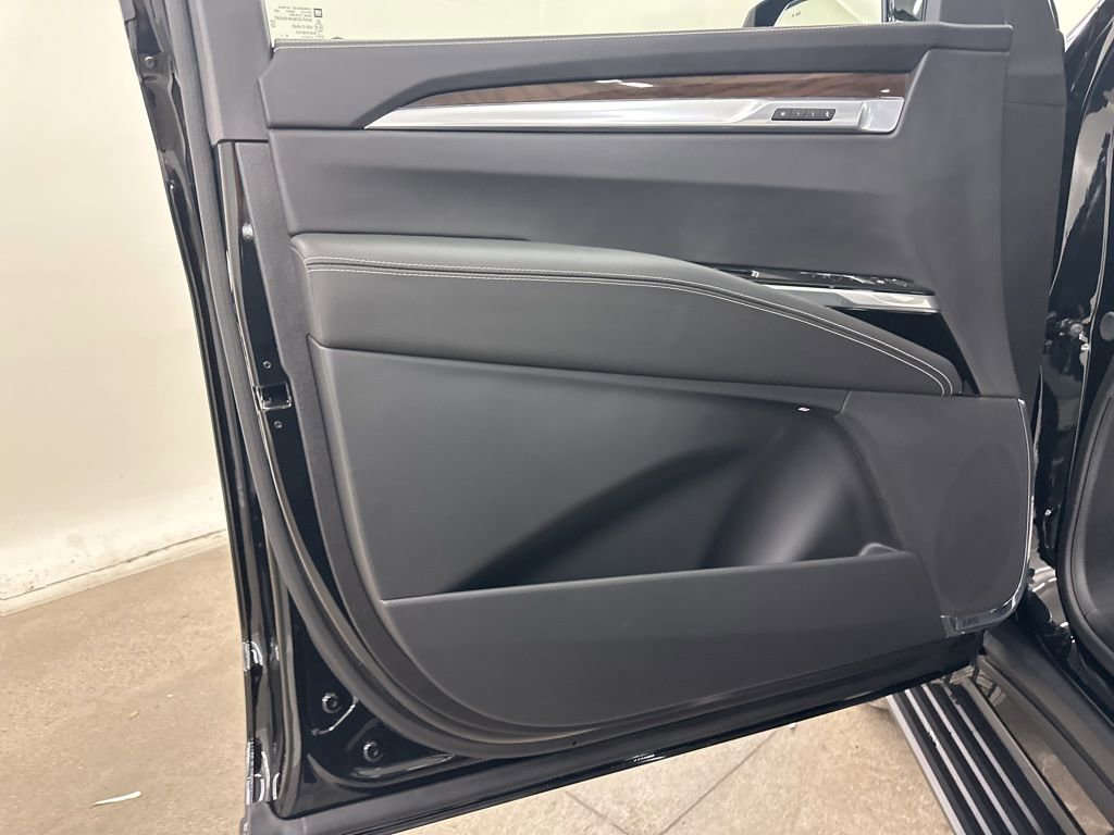 New 2026 Cadillac Escalade Platinum Sport image 34