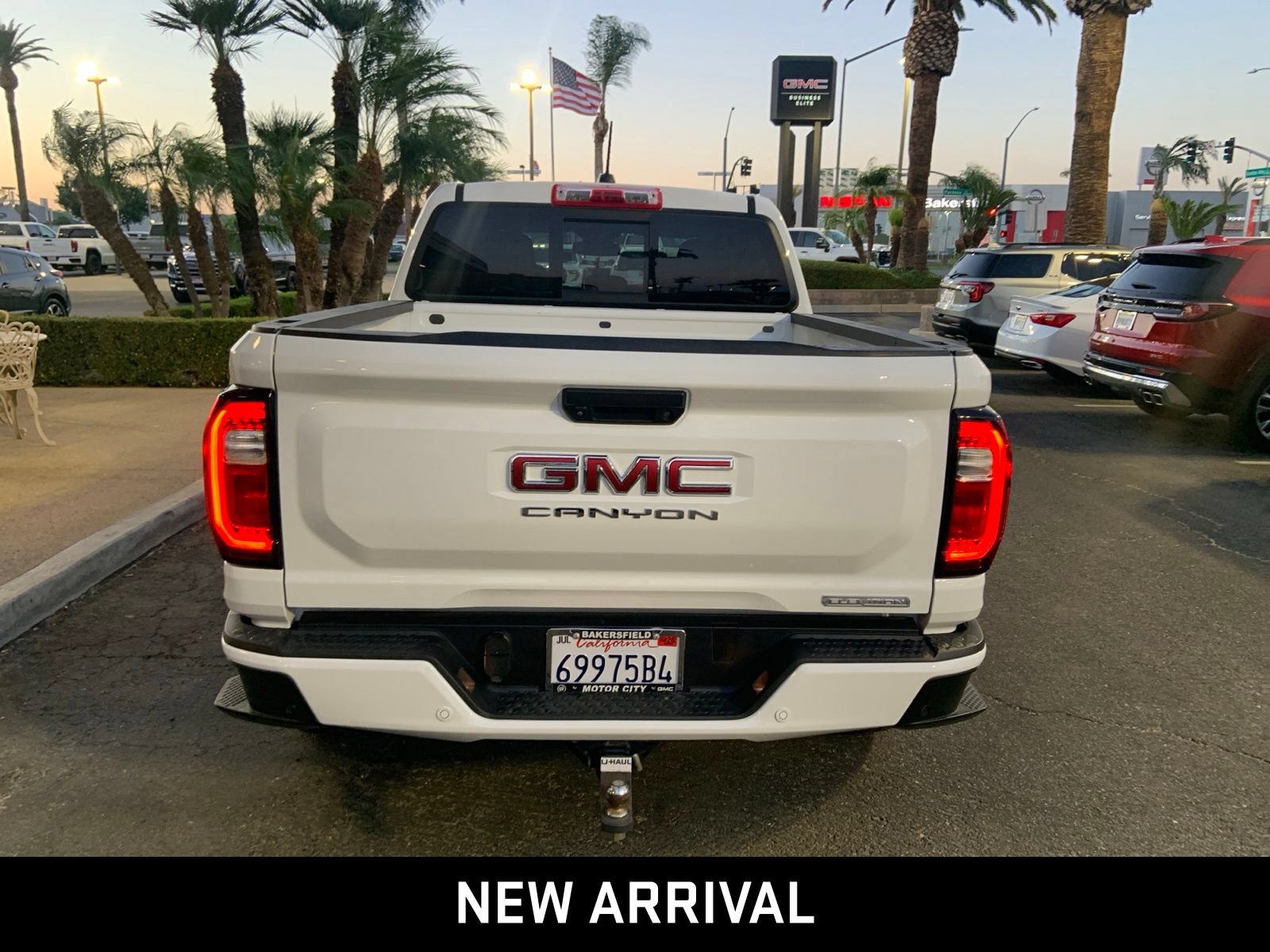 Certified 2024 GMC Canyon Elevation w/ Convenience Package AWD/4WD image 5