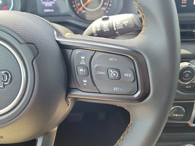 Used 2025 Jeep Wrangler Unlimited Sport AWD/4WD image 24