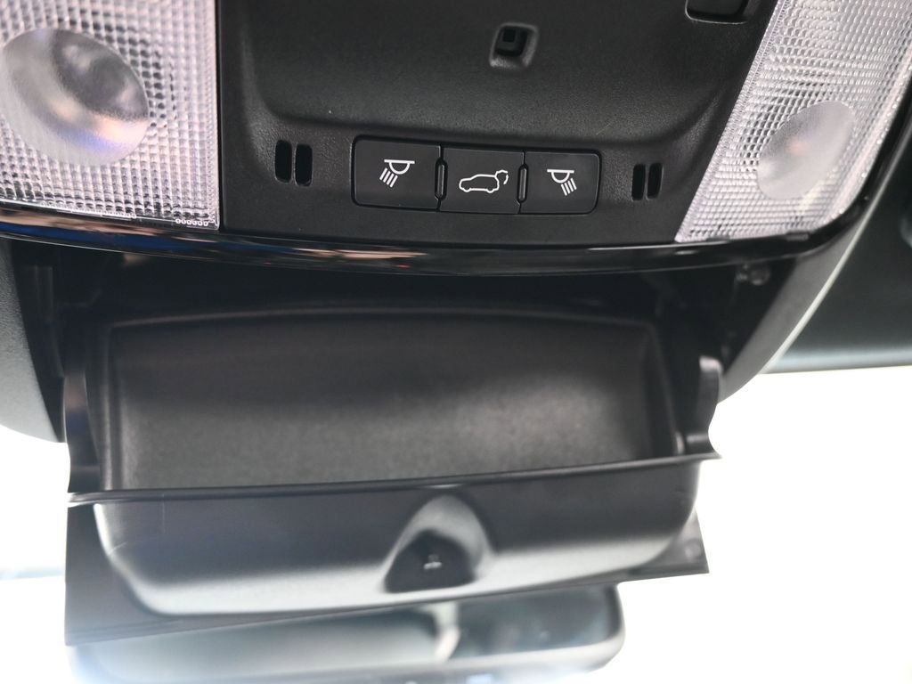 Used 2023 Dodge Durango GT image 31