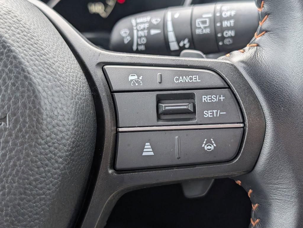 Used 2025 Honda CR-V Sport-L image 25