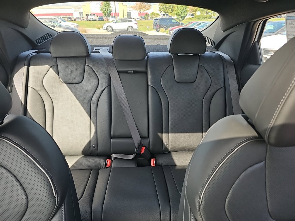 New 2026 Hyundai Elantra SEL Sport FWD image 26