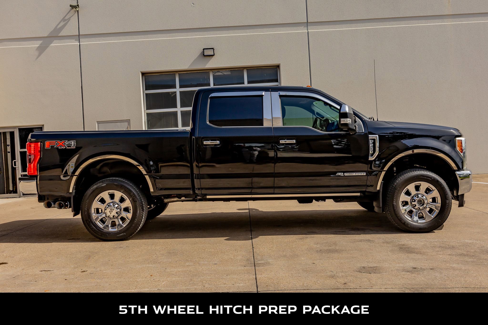 Used 2017 Ford F250 King Ranch w/ King Ranch Ultimate Package image 10