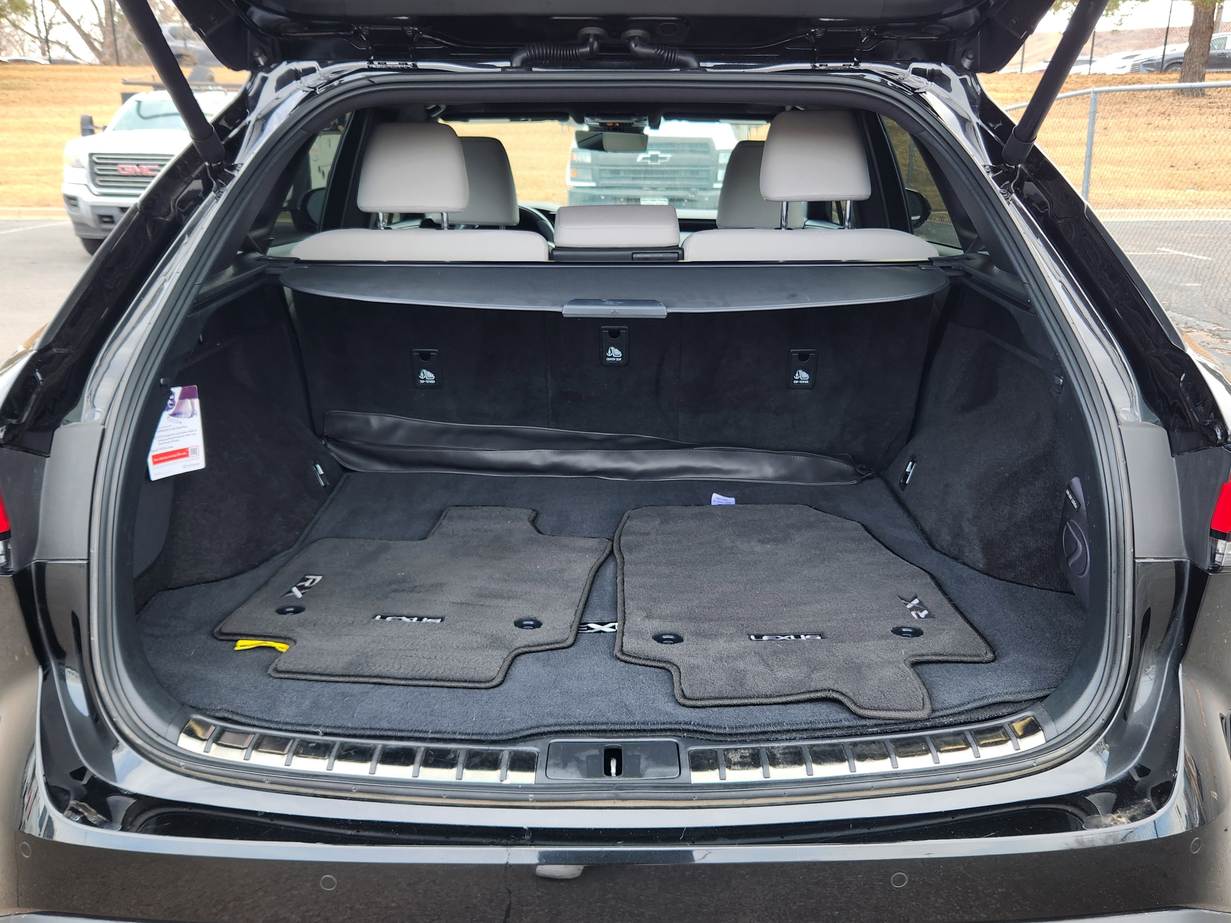 Used 2023 Lexus RX 350 w/ Accessory Package (Z1) image 19