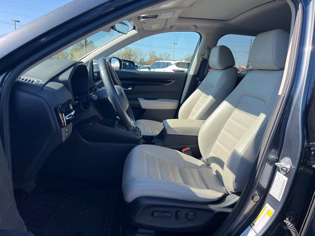 Used 2023 Honda CR-V EX-L image 7