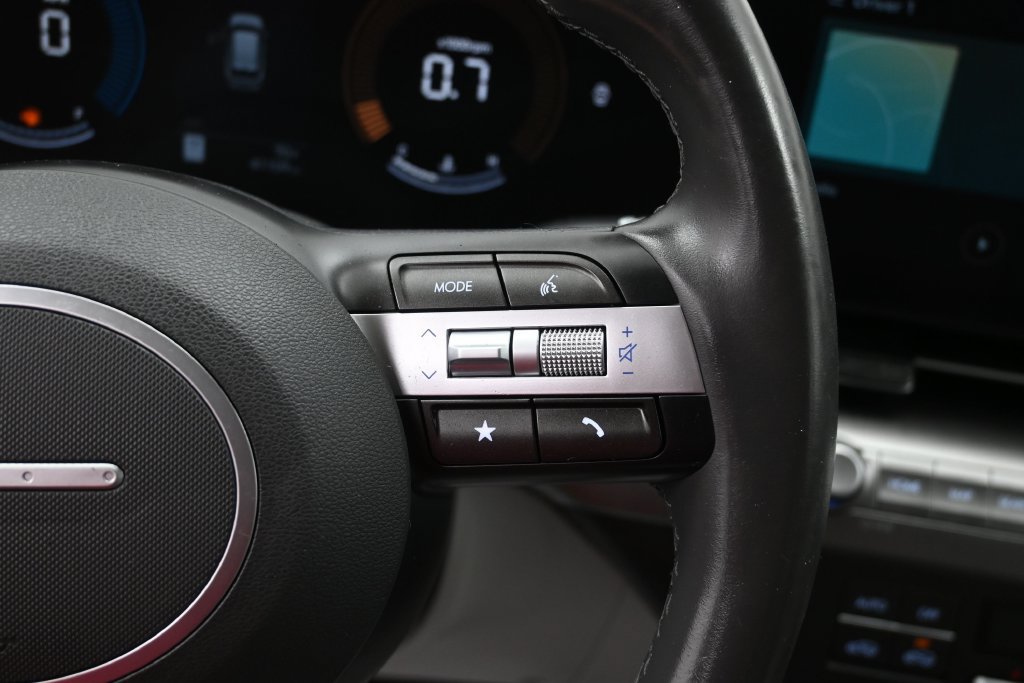 Used 2024 Hyundai Kona SEL AWD/4WD image 13