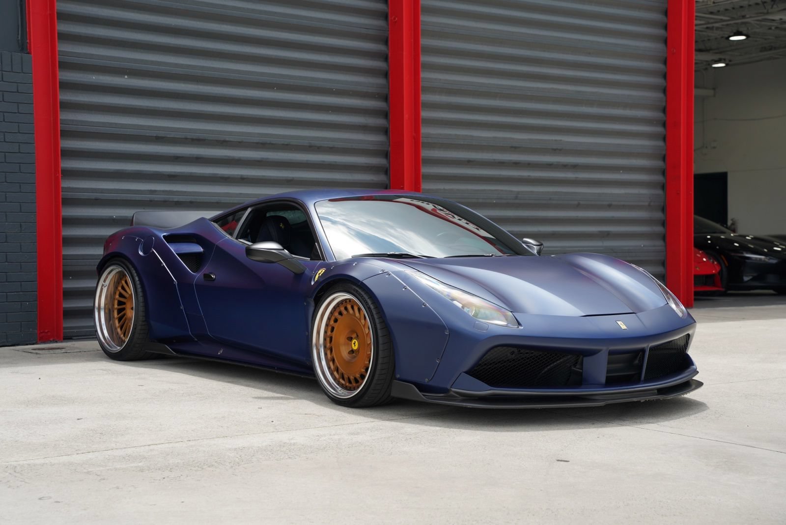 Used 2017 Ferrari 488 GTB RWD image 7