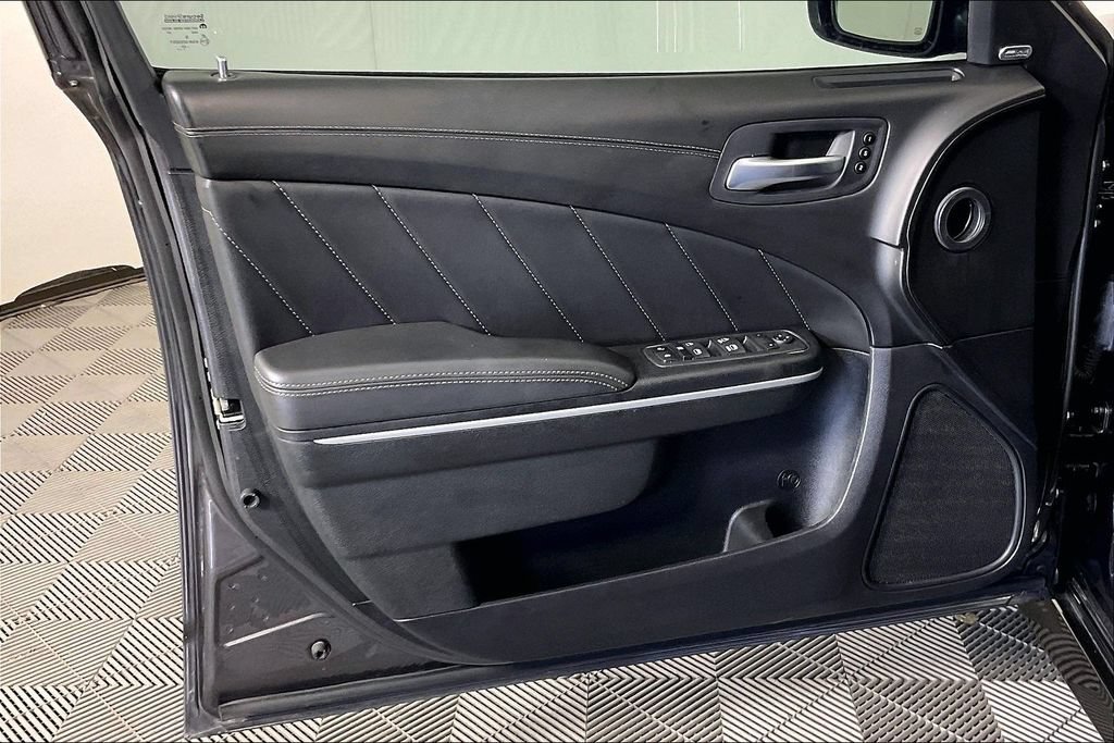 Used 2023 Dodge Charger Scat Pack w/ Plus Group RWD image 19