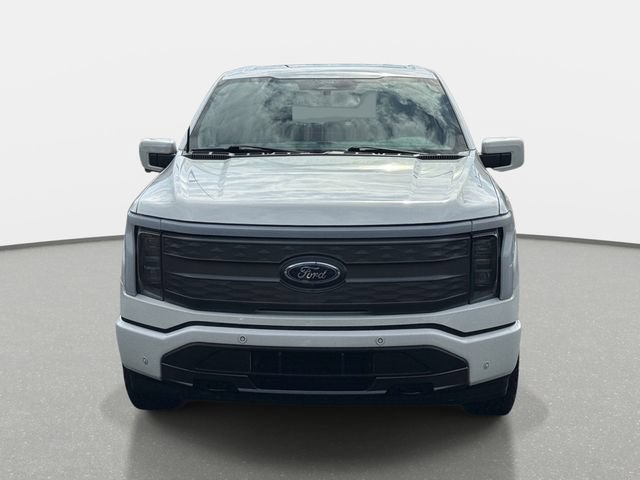 Used 2022 Ford F150 Lightning Lariat w/ Equipment Group 511A High AWD/4WD image 8