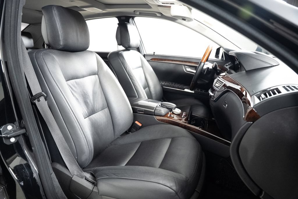 Used 2012 Mercedes-Benz S 550 image 22