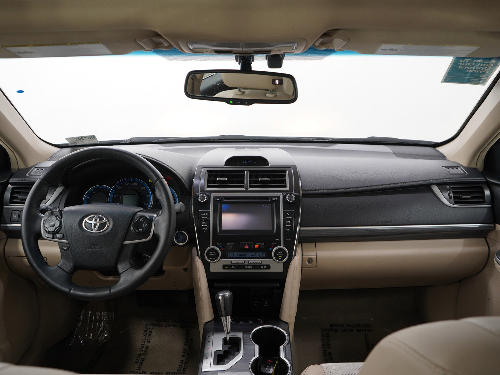 Used 2013 Toyota Camry XLE w/ Leather Pkg FWD image 13