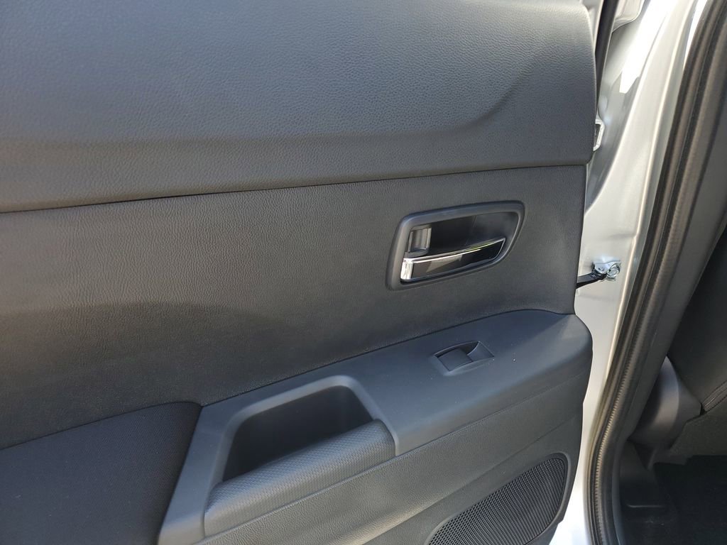 New 2026 Mitsubishi Outlander Sport ES image 11