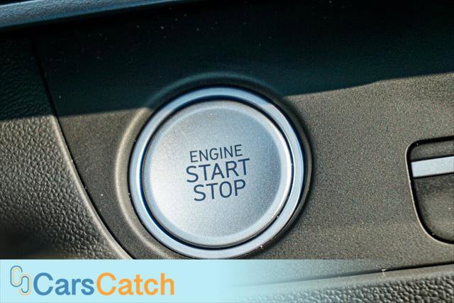 Used 2025 Hyundai Elantra SEL image 39