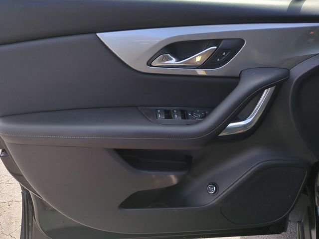 Used 2019 Chevrolet Blazer LT image 12