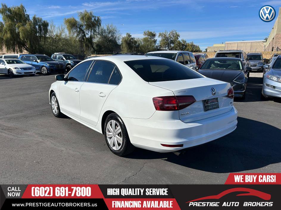 Used 2017 Volkswagen Jetta S image 3