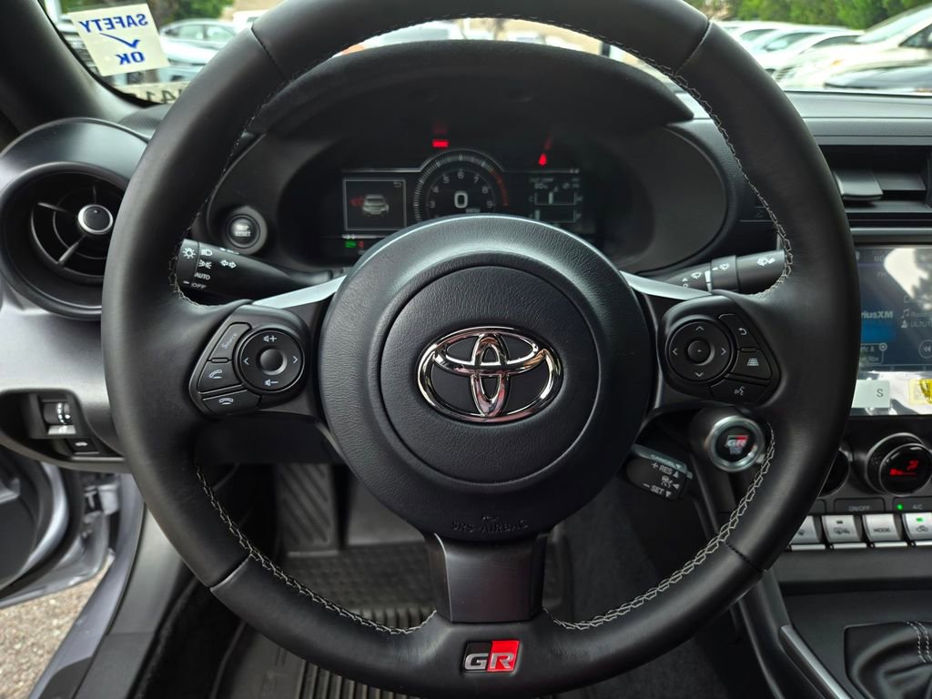 Used 2024 Toyota GR86 Premium image 20