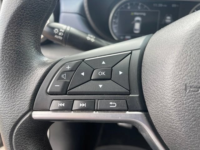 Used 2023 Nissan Versa SV FWD image 26