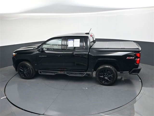 Used 2024 Chevrolet Colorado Z71 w/ Z71 Convenience Package 2 image 23