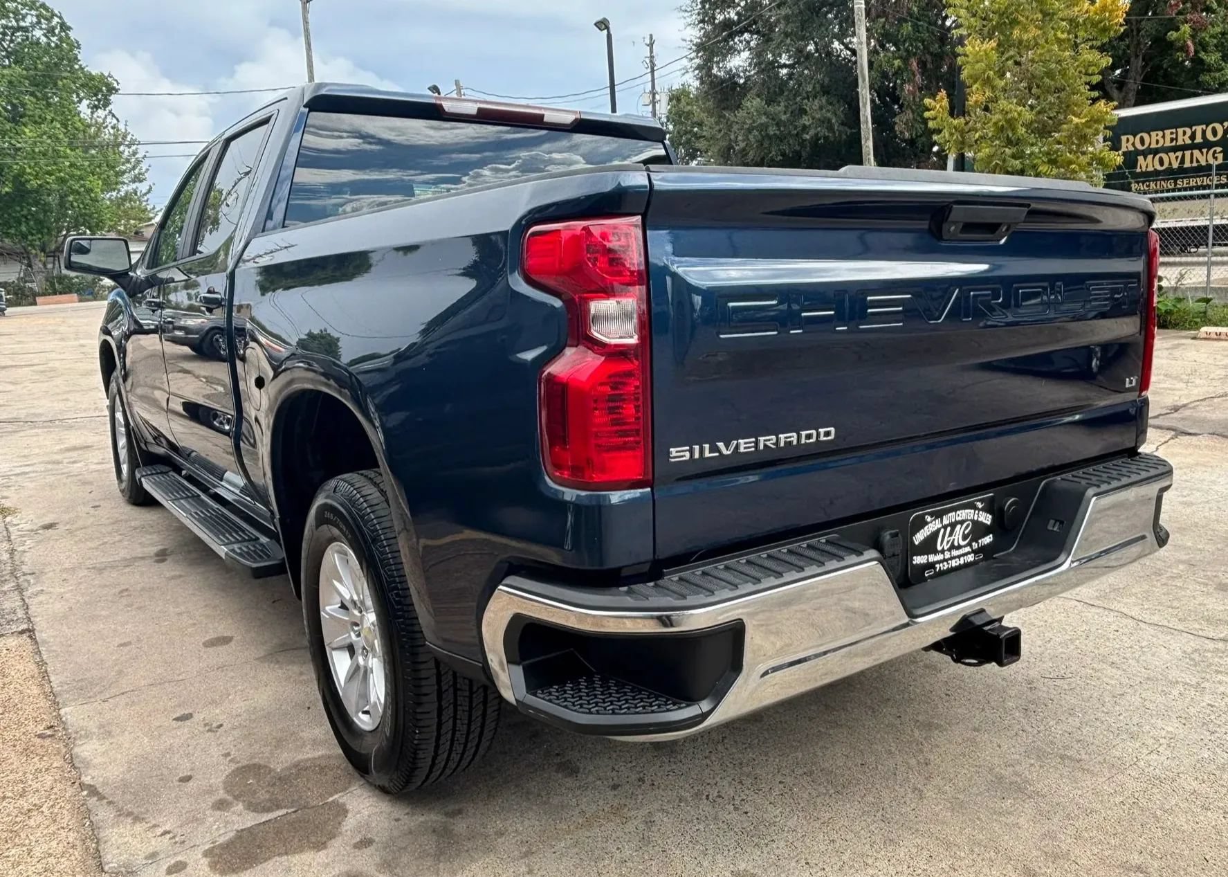 Used 2019 Chevrolet Silverado 1500 LT w/ Trailering Package RWD image 5