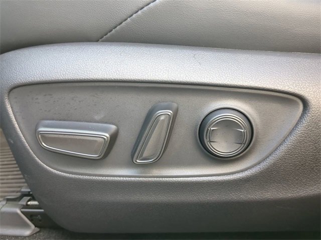 Used 2025 Toyota RAV4 XSE image 23