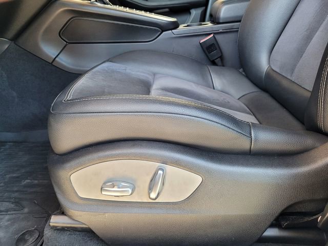 Used 2018 Porsche Macan AWD/4WD image 21