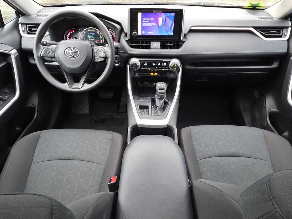 Certified 2024 Toyota RAV4 XLE w/ Convenience Package FWD image 5