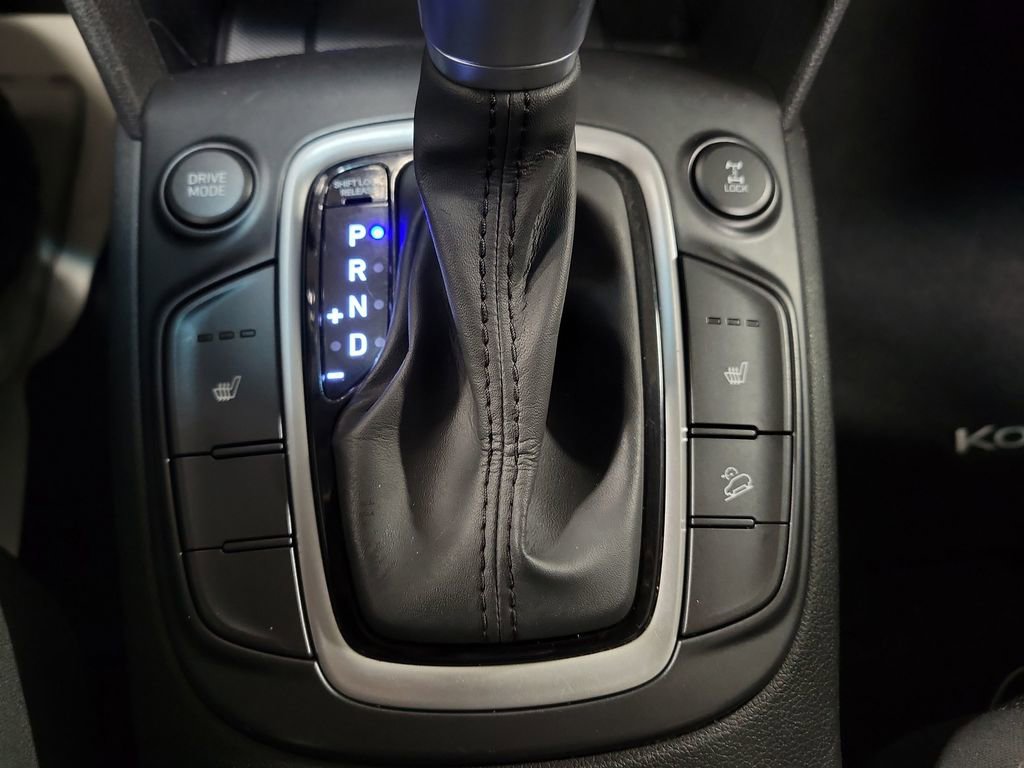 Used 2020 Hyundai Kona Limited image 17