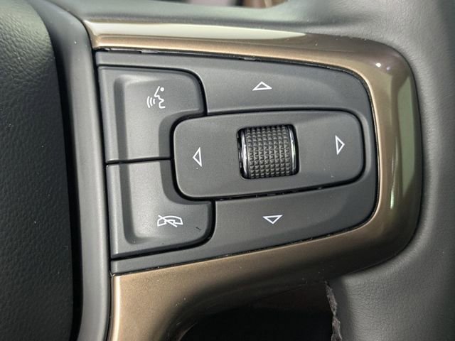 Used 2024 Chevrolet Suburban High Country AWD/4WD image 17