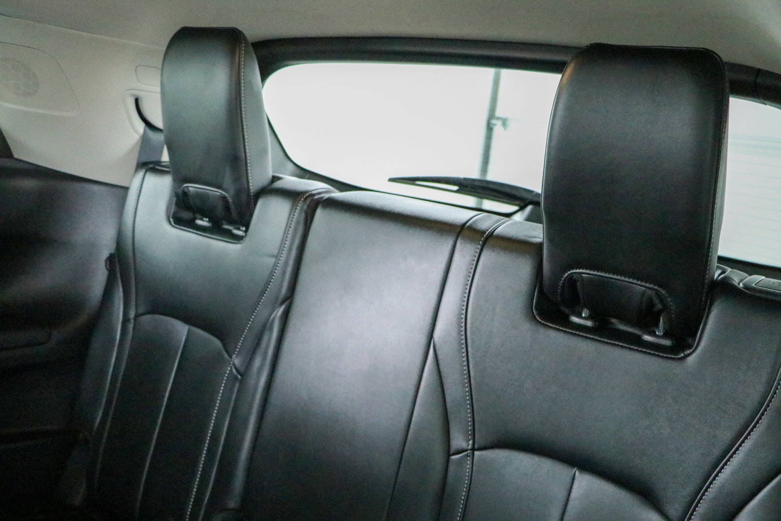 Used 2023 INFINITI QX60 Luxe w/ Cargo Package AWD/4WD image 26
