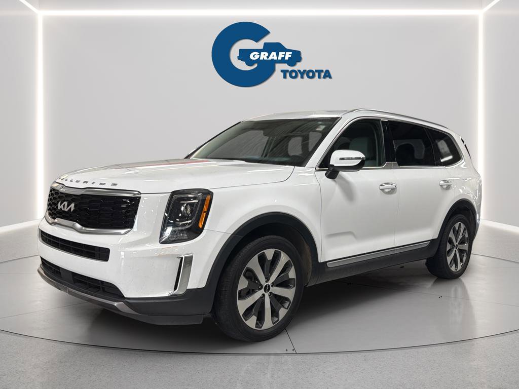 Used 2022 Kia Telluride S image 2