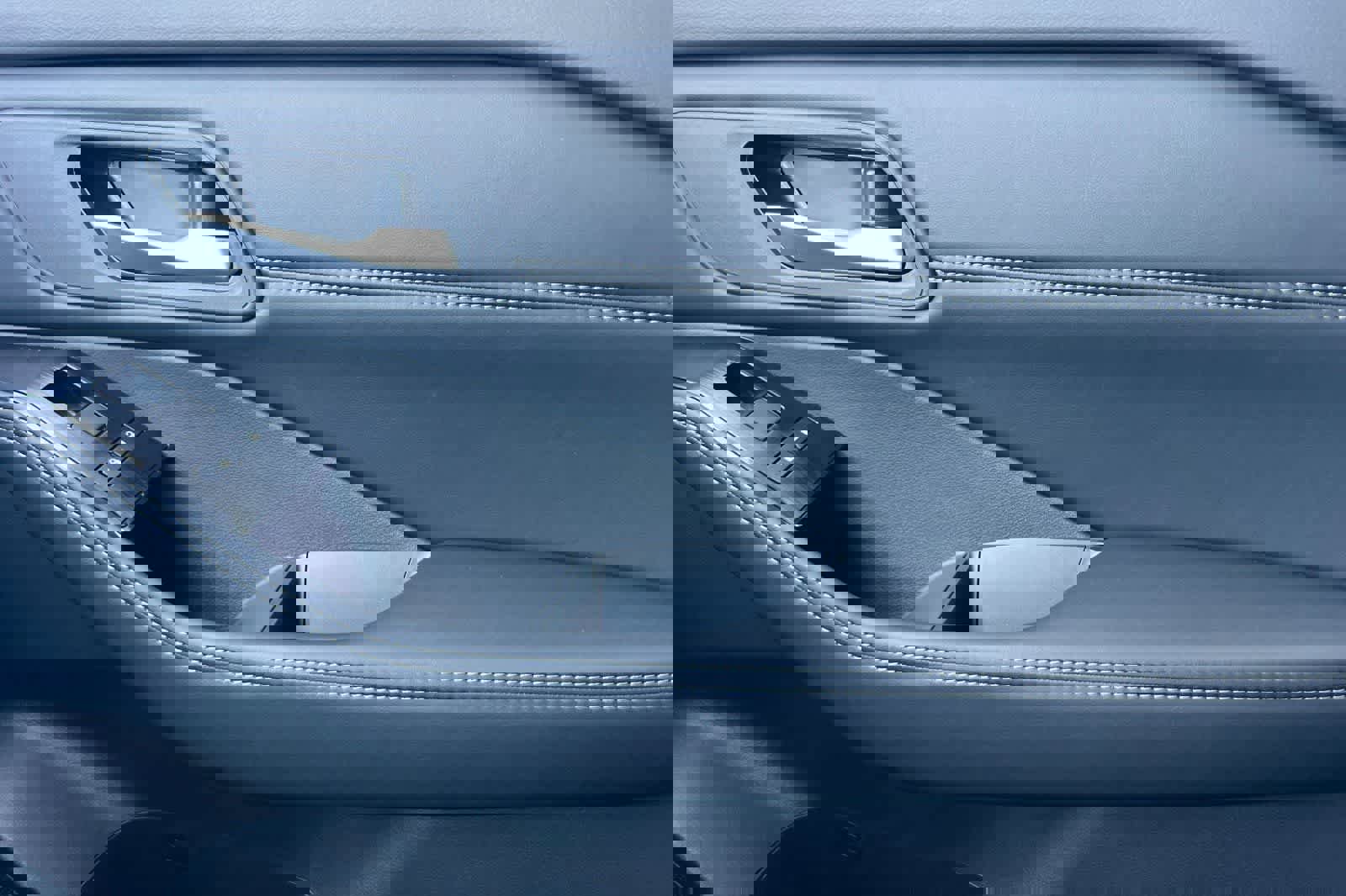 New 2026 Nissan Rogue SV image 21