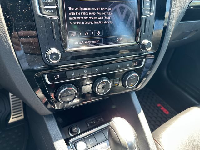 Used 2018 Volkswagen Jetta GLI FWD image 23