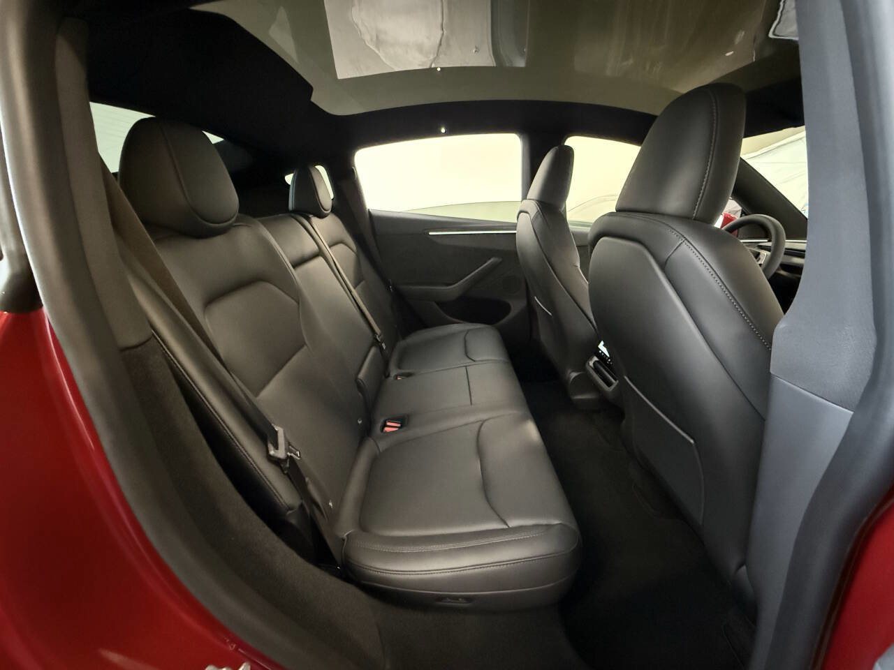 Used 2026 Tesla Model Y 2WD image 22