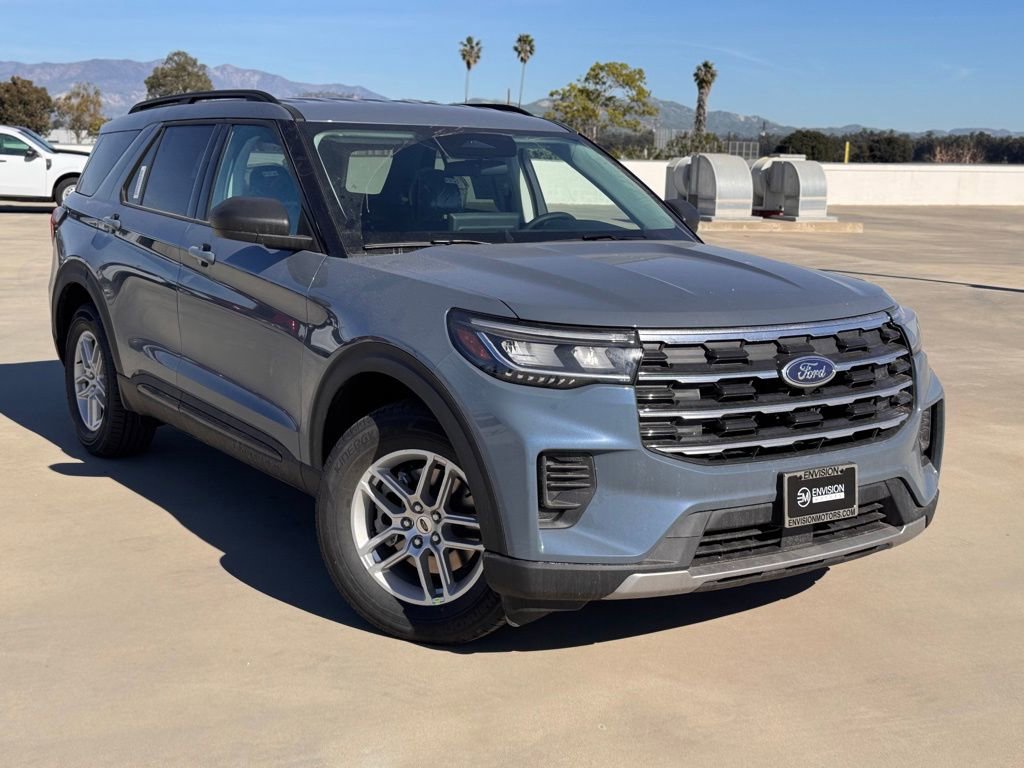 New 2026 Ford Explorer Active image 2