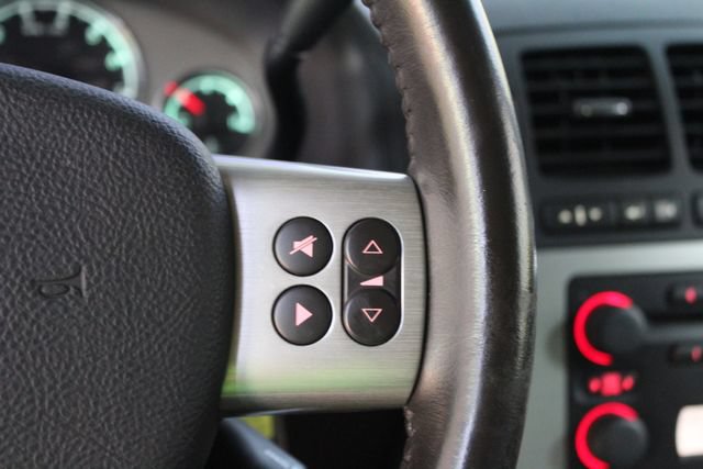 Used 2005 Pontiac Montana SV6 FWD image 18