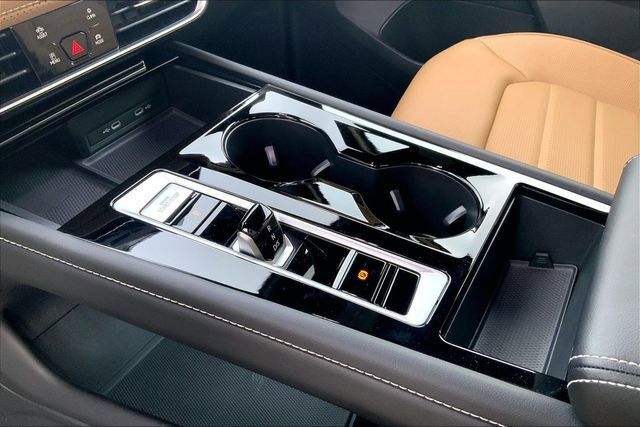 Used 2024 Volkswagen Atlas Cross Sport SEL R-Line image 25