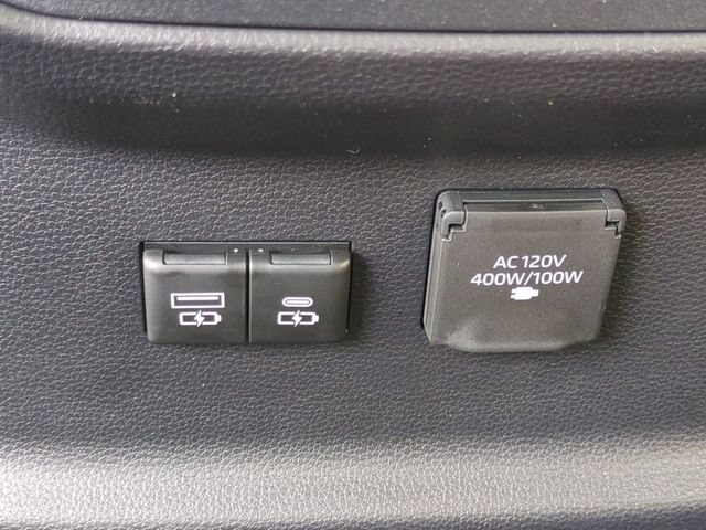 New 2026 Toyota Tundra Platinum AWD/4WD image 25