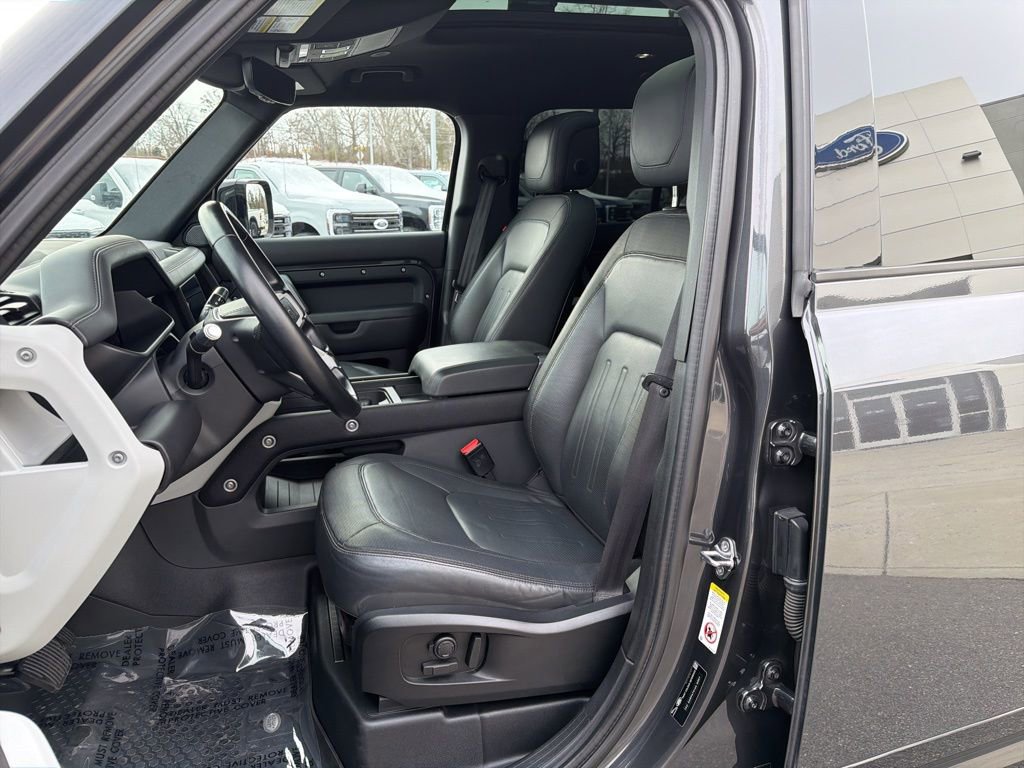 Used 2022 Land Rover Defender 110 X-Dynamic HSE image 10