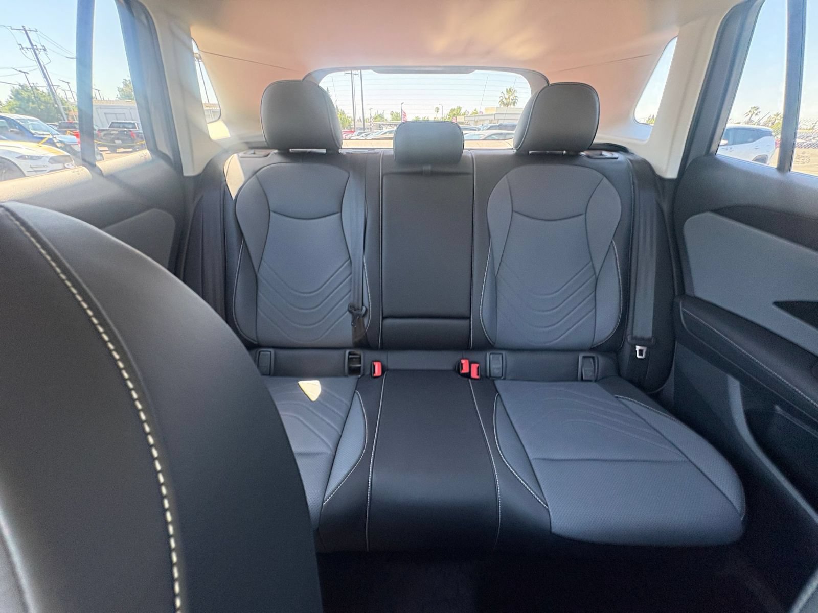 Used 2026 Volkswagen Tiguan SE FWD image 41