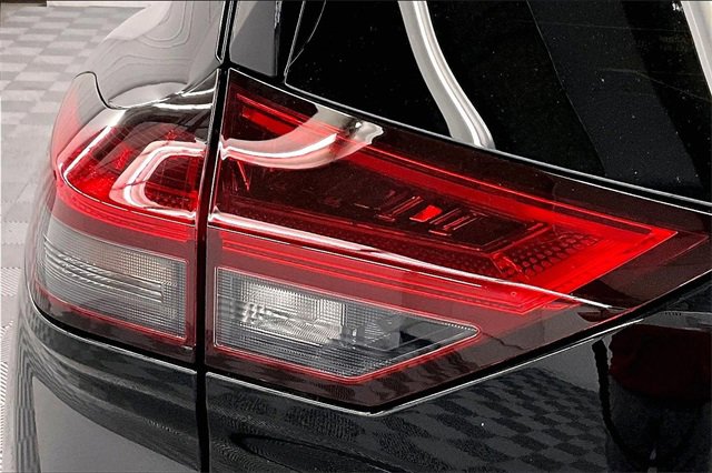 New 2025 Nissan Rogue SL image 18
