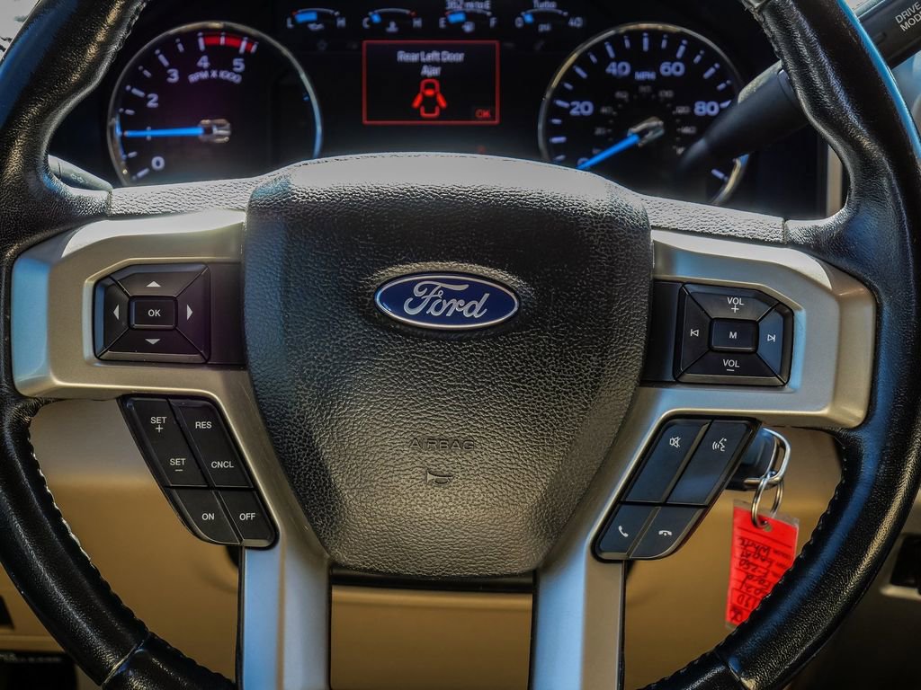 Used 2021 Ford F250 Lariat w/ Lariat Value Package AWD/4WD image 26