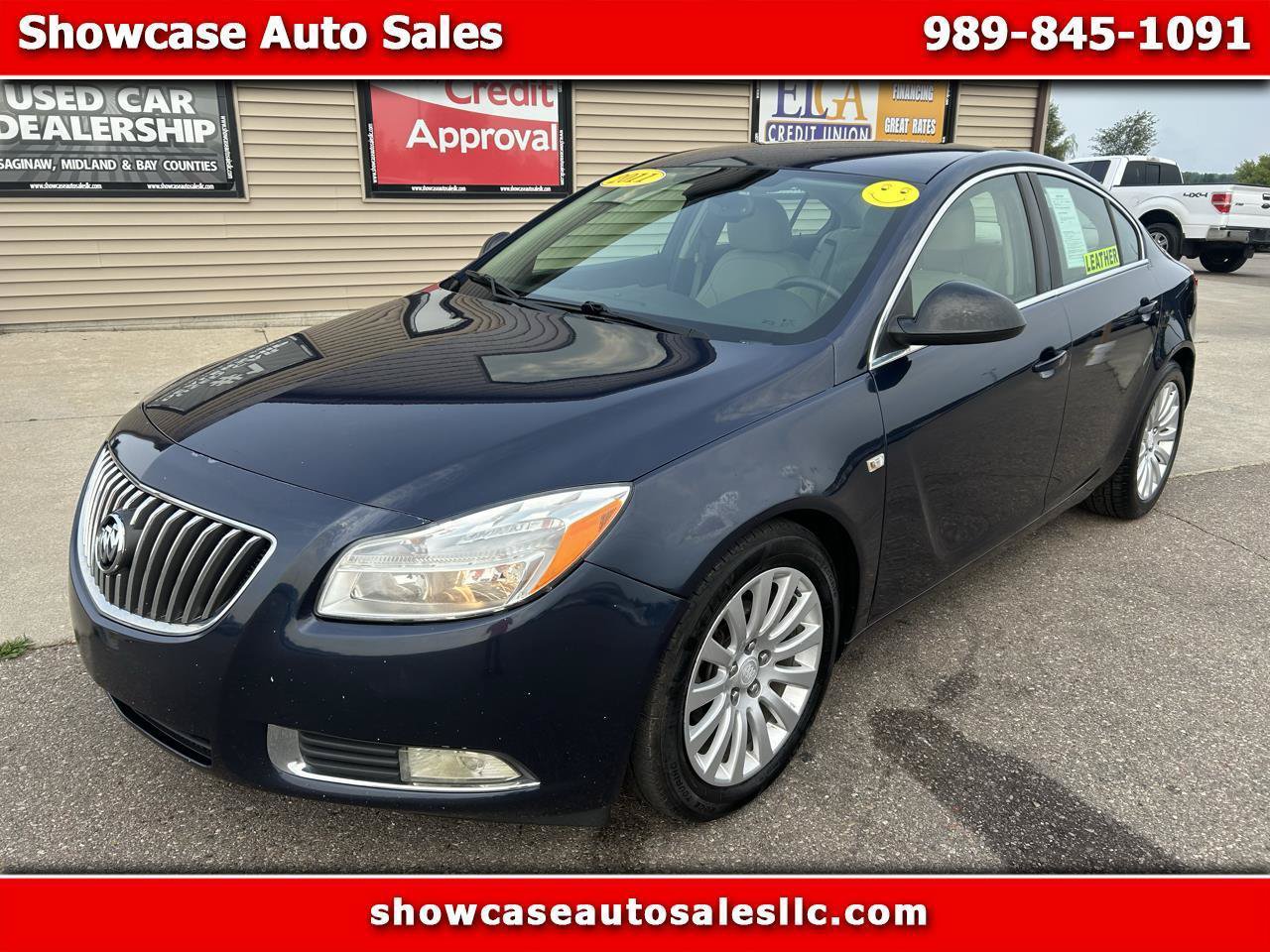 Used 2011 Buick Regal CXL FWD image 1