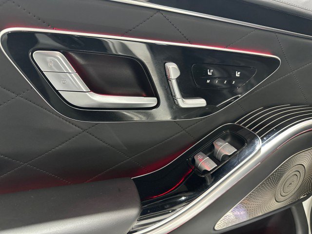 Used 2021 Mercedes-Benz S 580 4MATIC Sedan w/ AMG Line image 45