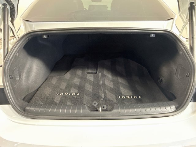Used 2023 Hyundai Ioniq 6 SEL RWD image 34