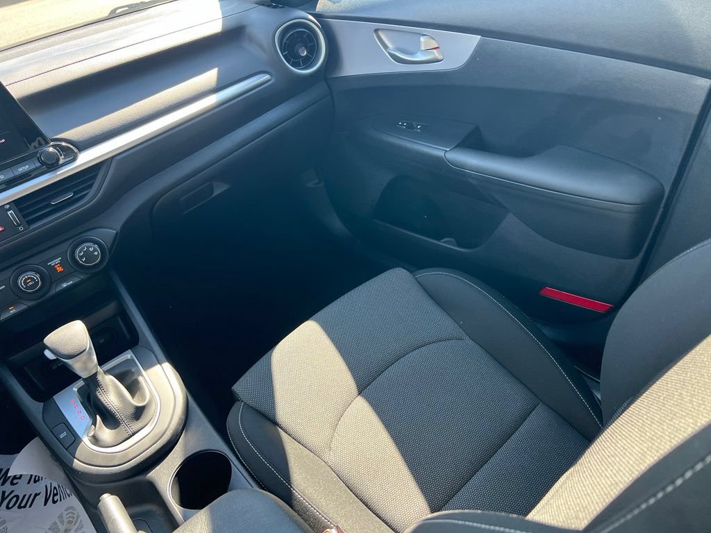 Certified 2024 Kia Forte LXS w/ LXS Technology Package FWD image 11