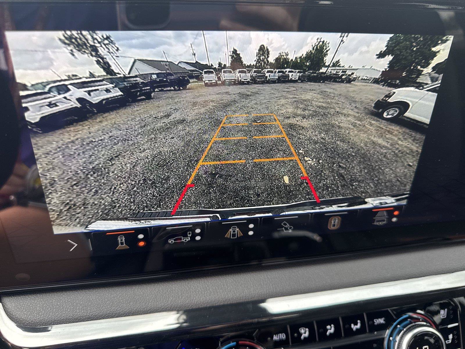 New 2026 GMC Sierra 1500 AT4 w/ AT4 Premium Package AWD/4WD image 25